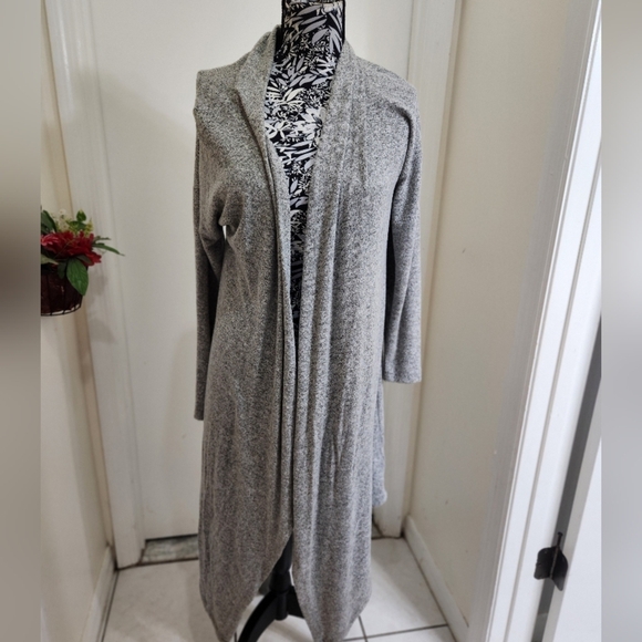 white house black market    open  front knitted long cardigan euc - Picture 13 of 13